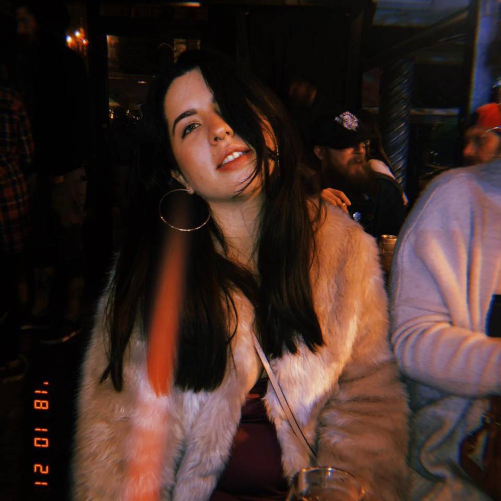 Meet your Posher, Jena